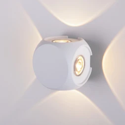 Светильник настенный 1504 TECHNO LED CUBE белый Elektrostandard
